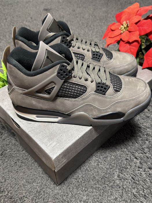 Air Jordan 4 Cave Stone