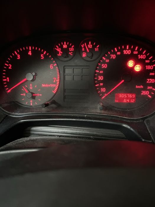 Audi A3 1.8 125cv  Gasolina/GPL