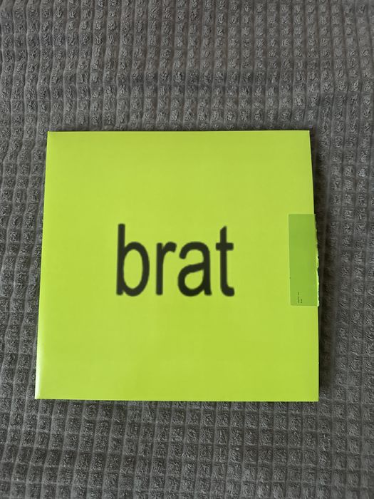 Платівка Charli XCX - brat (2024)