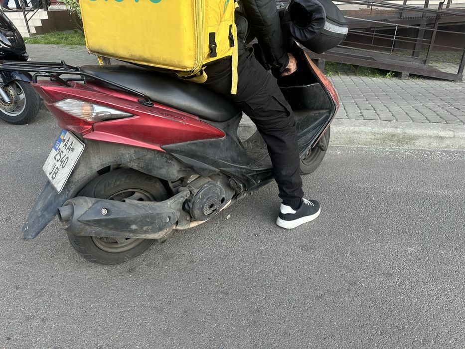 Suzuki addreas 125 ,4шт