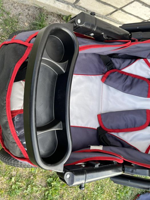 Продам дитячу коляску