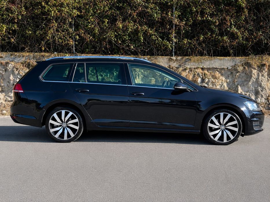 VW Golf Variant 2.0 TDI DSG Highline Full Extras