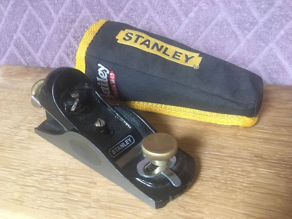 Strug z pokrowcem STANLEY stalowy