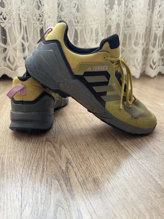 Кросівки чоловічі Adidas Terrex