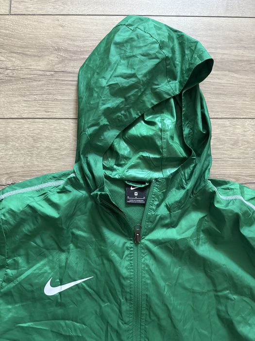 Кофта ветровка  Nike  Dri fit