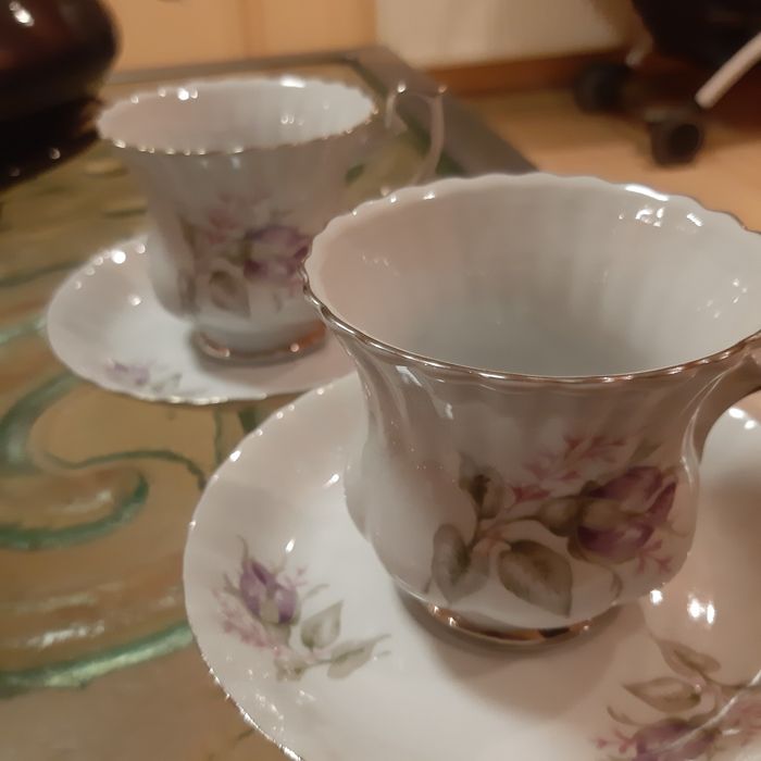 Serwis kawowy filiżanki talerzyki Chodzież