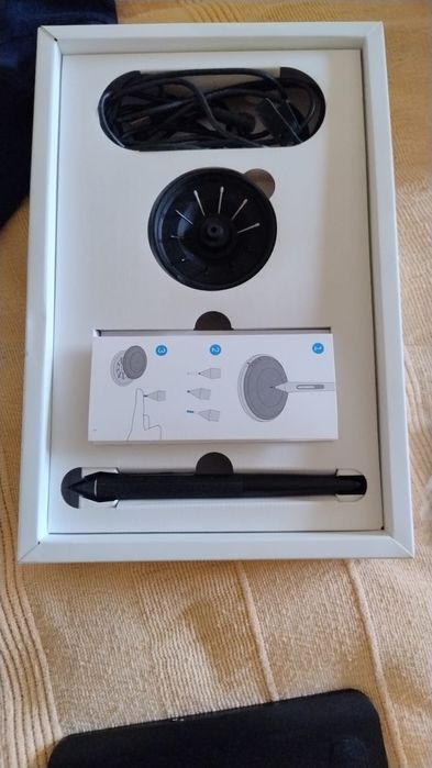 Wacom Intuos Pro S PTH-460 .