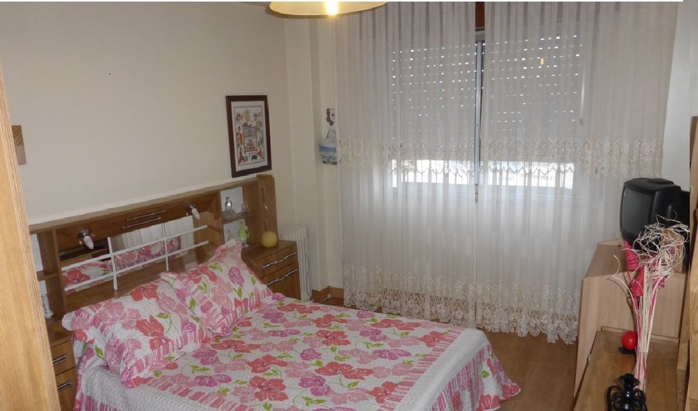 Aluguer quarto estudante universitário