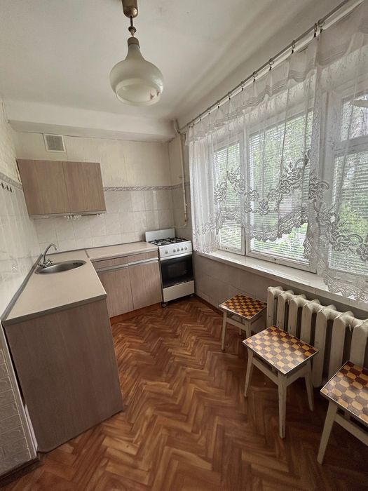 Продаж 2-кімн квартири (Дарницька площа, метро Дарниця)