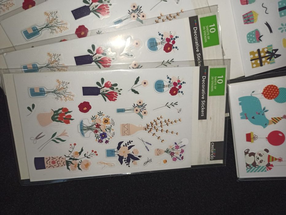 Нові! Забавні наклейки по 10 листів /уп.