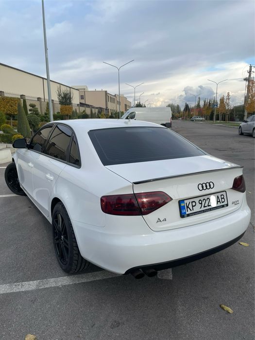 Продам Audi a4 b8