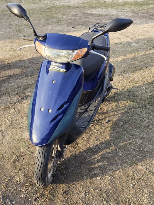 Японський скутер Honda Dio 35