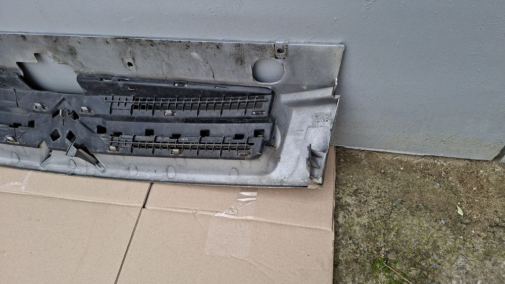 Решітка радіатора на Citroen berlingo