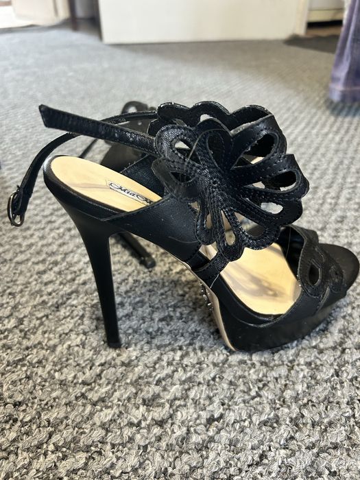 Басаножки вечерние кожа внутри и снаружи