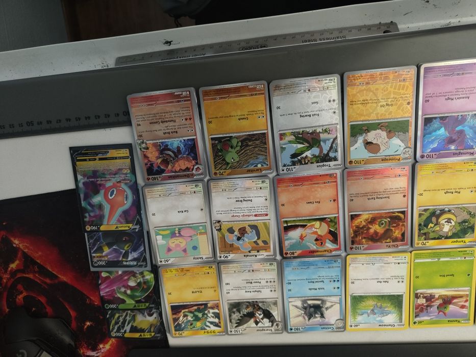 Zestaw kart pokemon go