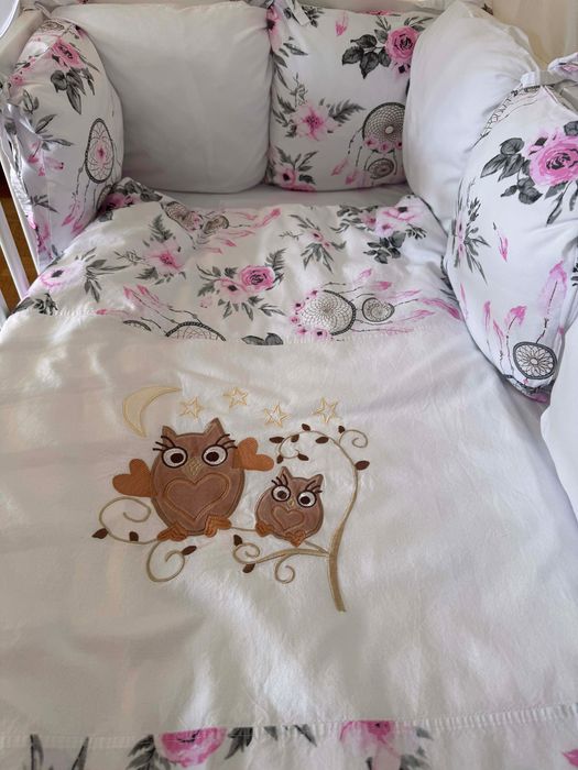 Sprzedam łóżeczko z wyposażeniem