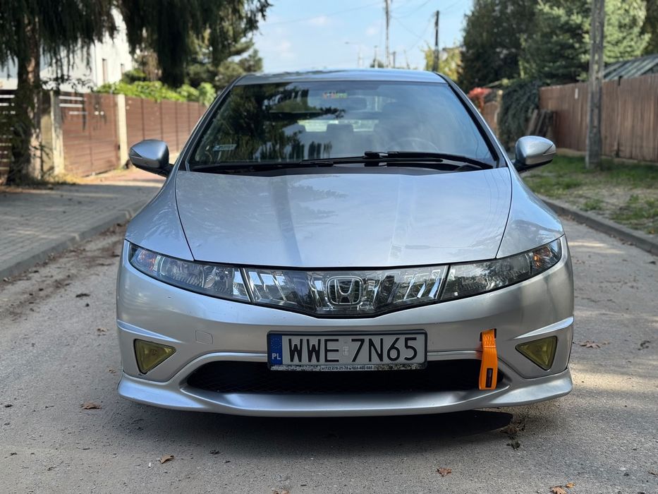 Honda Civic S-Type 2.2 180 km Manual 6 biegow Klima felgi R18