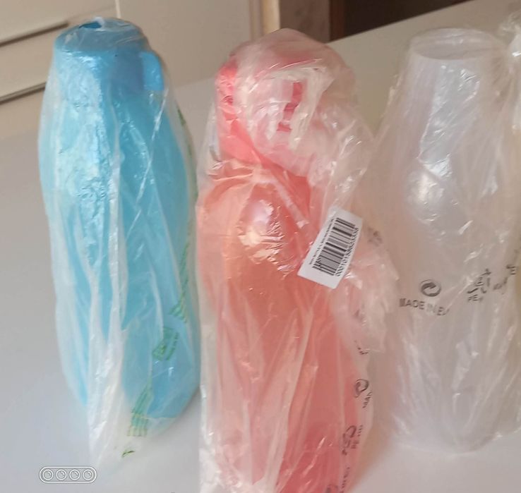 Eco Tupperware Bottles64738534930946123