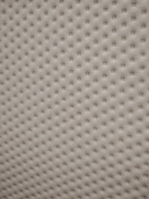 Mało używany materac