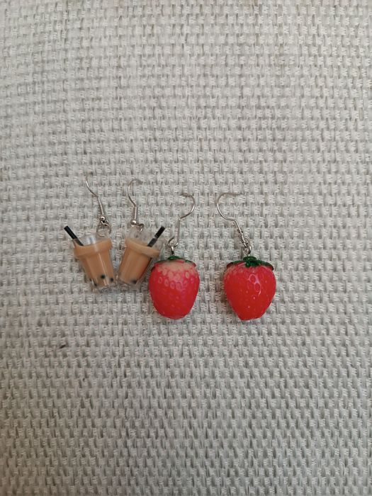 Brincos e phone charms kawaii cute