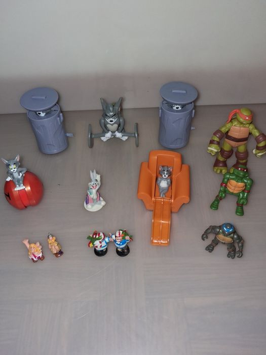 Várias Figurinhas Coleccionáveis Banda Desenhada