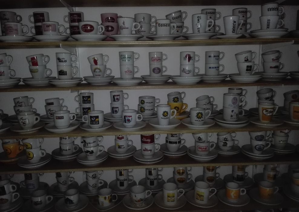 400 Chávenas de Café diferentes - Coleção