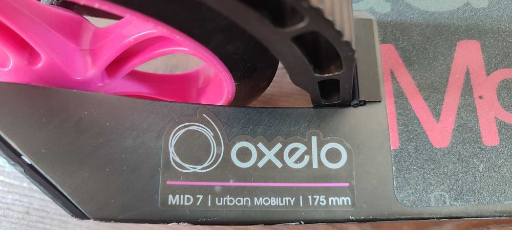 Самокат Oxelo Mid 7 — компактний та практичний, складається. Вага до 100кг