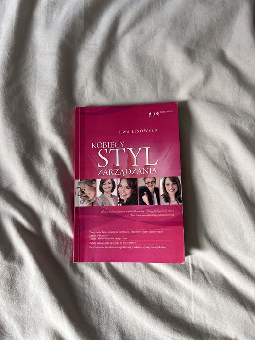 Książka Kobiecy styl zarządzania Ewa Lisowska