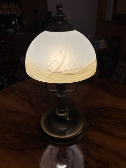 mała lampka w stylu vintage