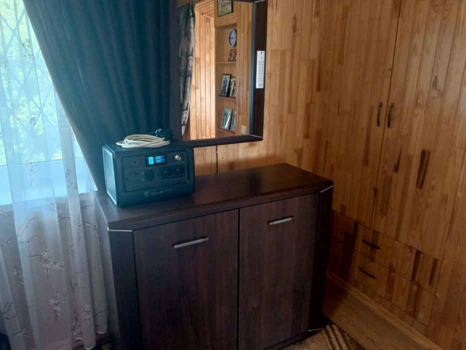 Зарядна станція "Bluetti EB70",бу.