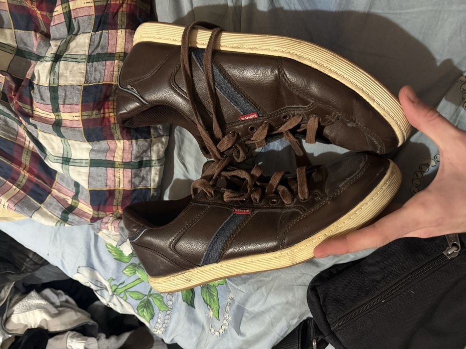 Кросівки Levi’s оригінал