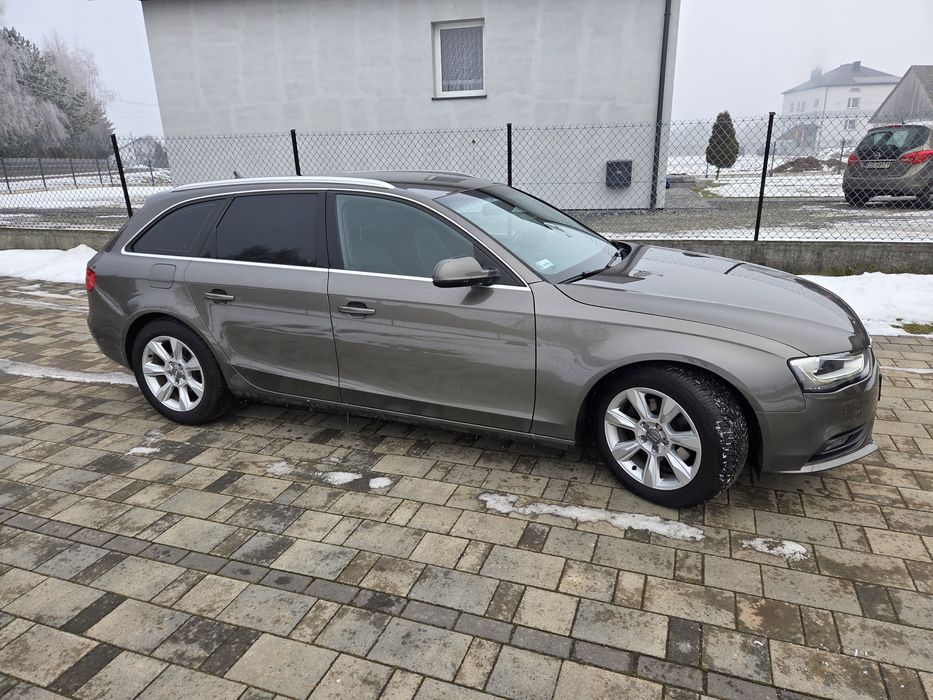 Audi A4 B8 Avant 2.0 tdi 177KM
