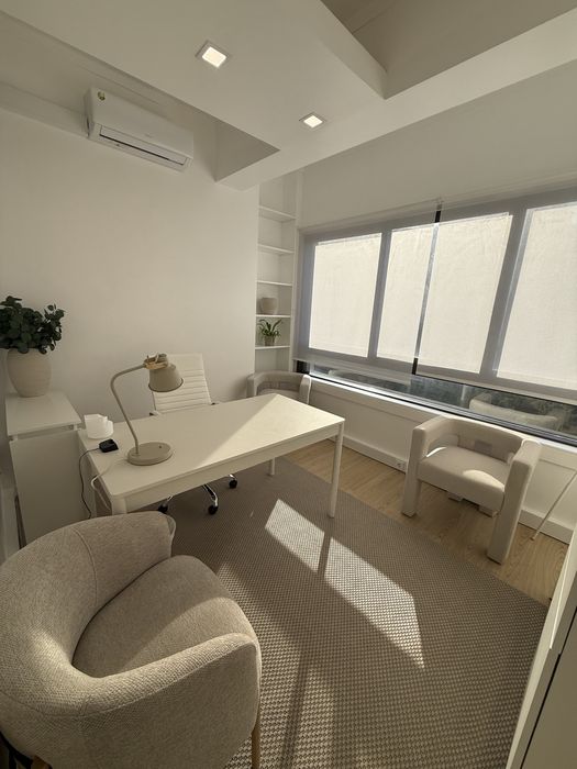 Arrendo Sala em Escritorio com estacionamento