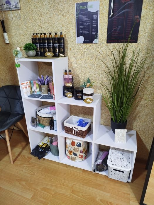 Меблі для салону краси