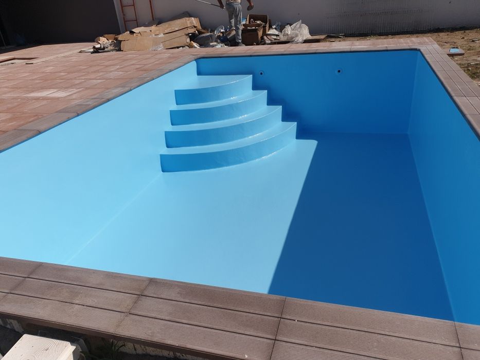 Piscinas de Sonho em Betão e Fibra de Vidro – Algarve e Portugal