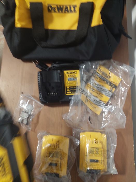 Aparafusadora Dewalt com sensor