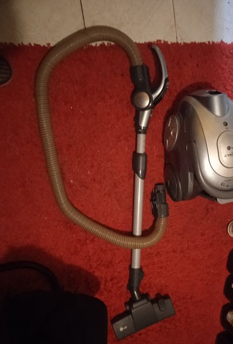 Aspirador Lg cyking 1600w sem saco