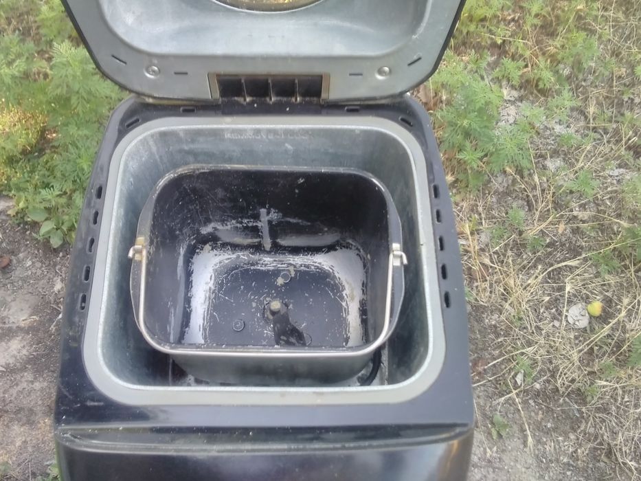 Хлебопечка бытовая.Срочно!