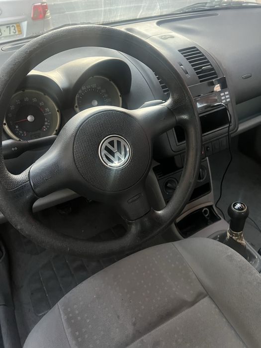 volkswagen lupo preto