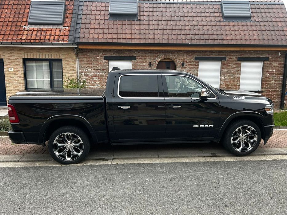 Dodge RAM Longhoorn  5,7 benzyna gaz 400 koni