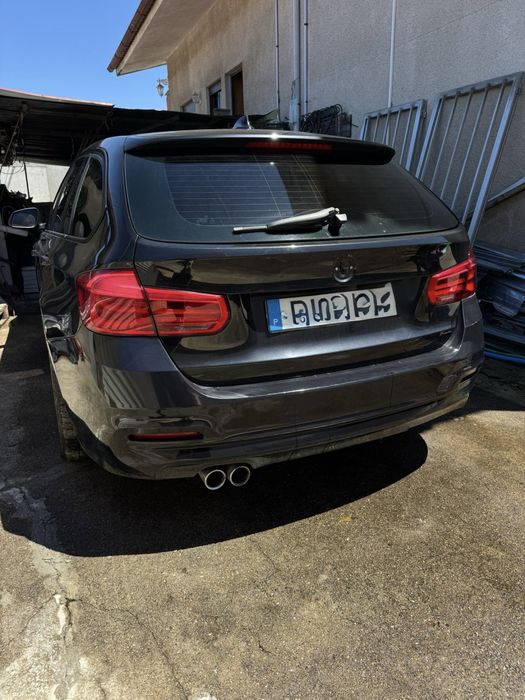 SINISTRADA BMW 320i Motor B48 Sport Automática 2016 F31