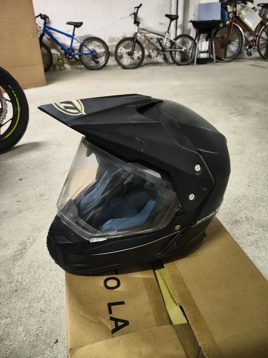 Capacete mota MT