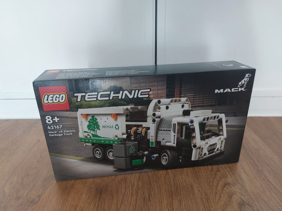 Lego 42167 Mack LR Electric Garbage Truck