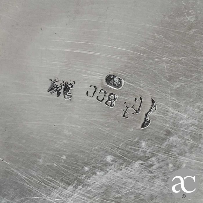 Conjunto de 2 leiteiras em prata, Arte Nova, com monograma