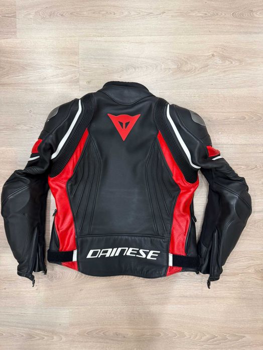 Casaco motard Dainese Avro 4 em pele - tam. 48