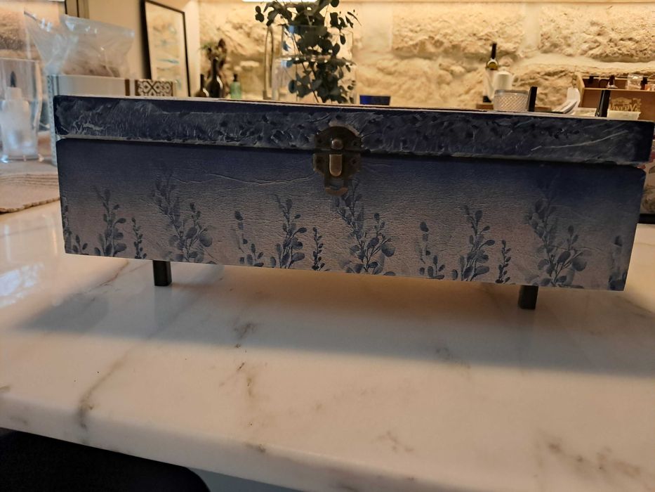 Caixa decorativa, farmácia