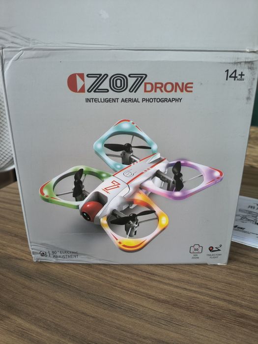 Dron Mini CZO7 z kamerą