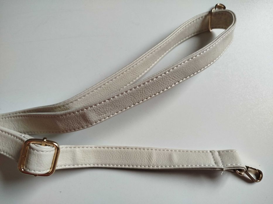 Pasek do torebki listonoszki Kremowy/złote karabińczyki