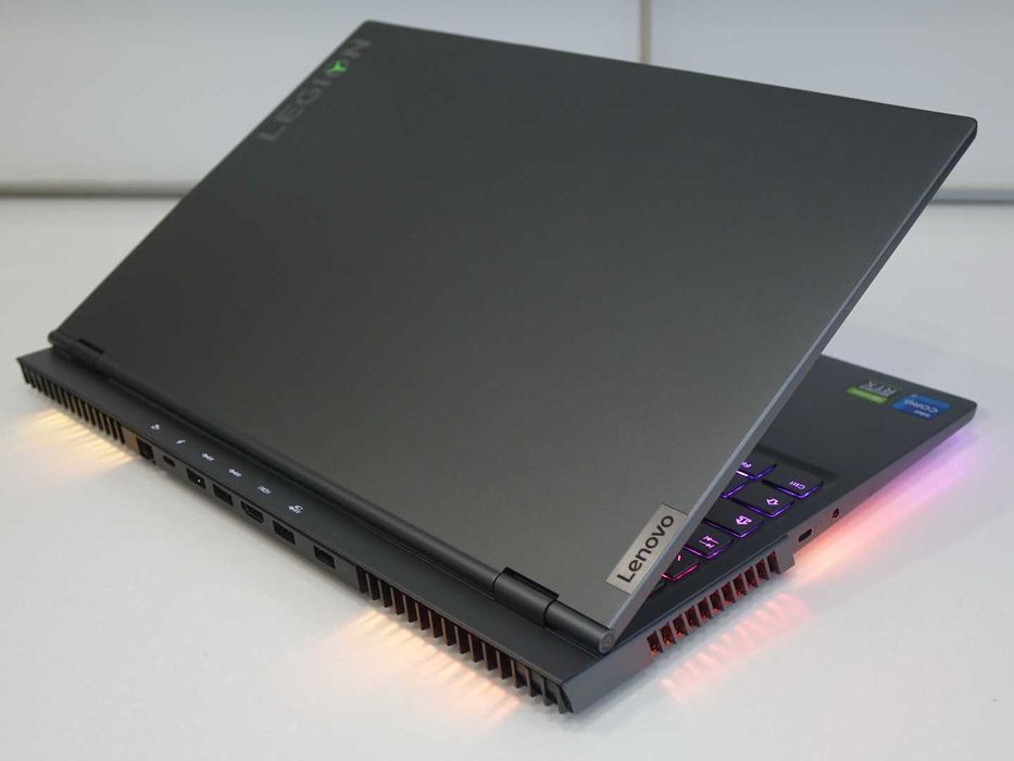 Lenovo Legion 7 16ITHg6 16 WQXGA i9-11980HK 32 1TB RTX 3080 16GB gddr6