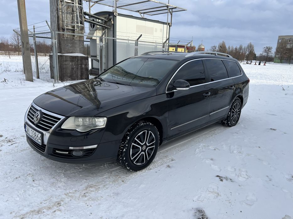 Продам пасат в хорошем состоянии 
Во владении около года
Больше информации по телефону 
Возможно поставить на временную регистрацию